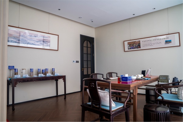 DSC08144-HDR.jpg